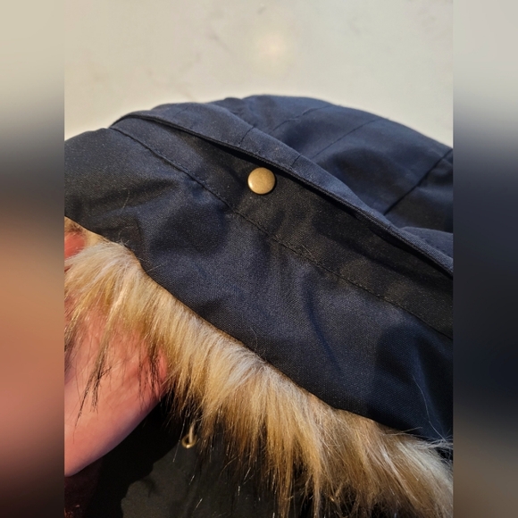 Down and Feathers Winter Jacket - Picture 4 of 10